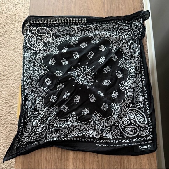 Blue B Rhinestone Bandana - Picture 8 of 8